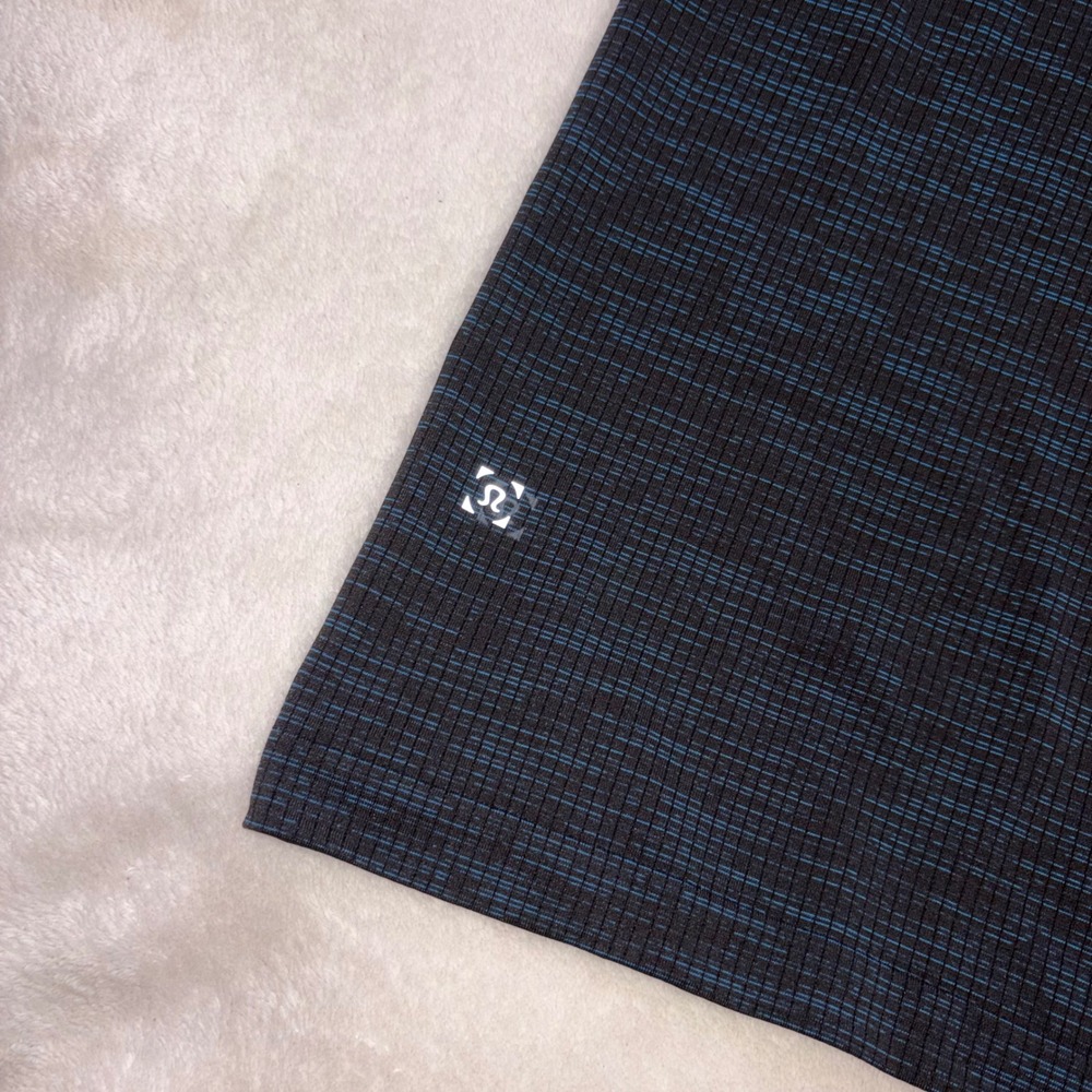 LULULEMON Metal Vent Tech Polo Mens L Blue Black Short Sleeve Athletic Golf Gym - Picture 6 of 9